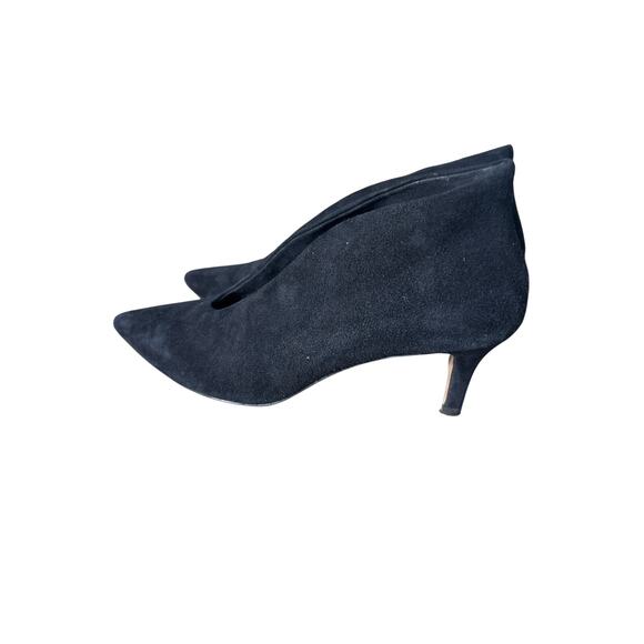 Pelle Moda Black Suede Low Heeled Winter Pump Sz 7.5 - Picture 2 of 5